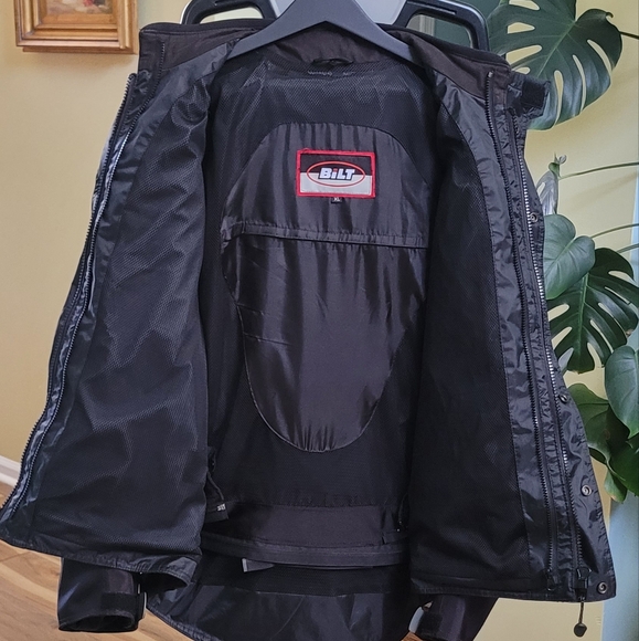 BILT Storm Waterproof Protective CE Armor Removable Fleece Liner Size XL - Picture 5 of 16